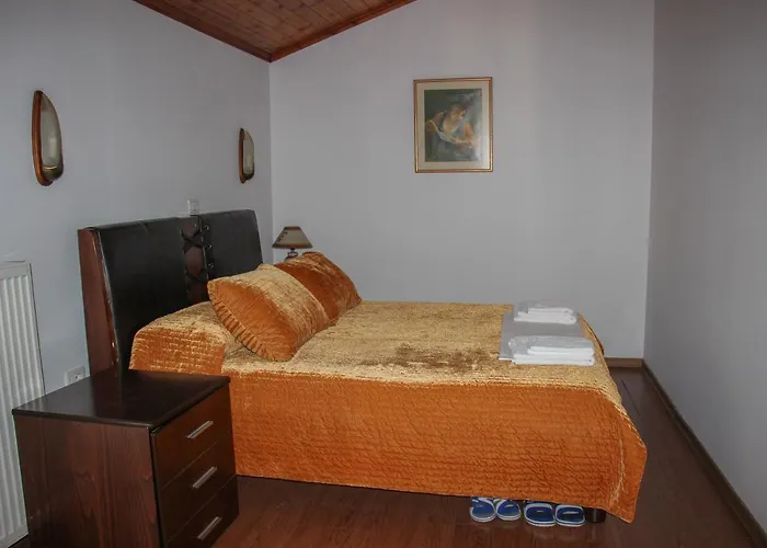 מלון Bleta Gjirokastër