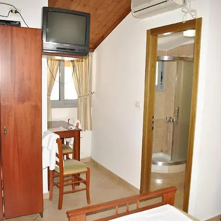 Bleta Hotel Gjirokastër