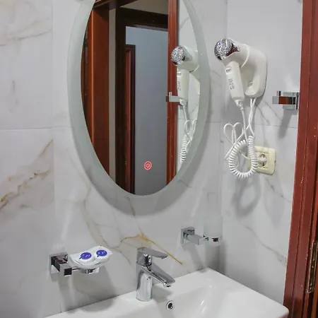 Bleta Hotel Gjirokastër