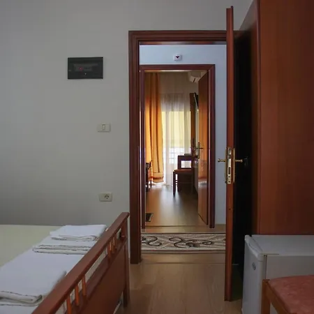 Bleta Hotel